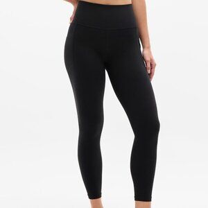 Athleta Black Salutation Stash High Rise 7/8 Legging